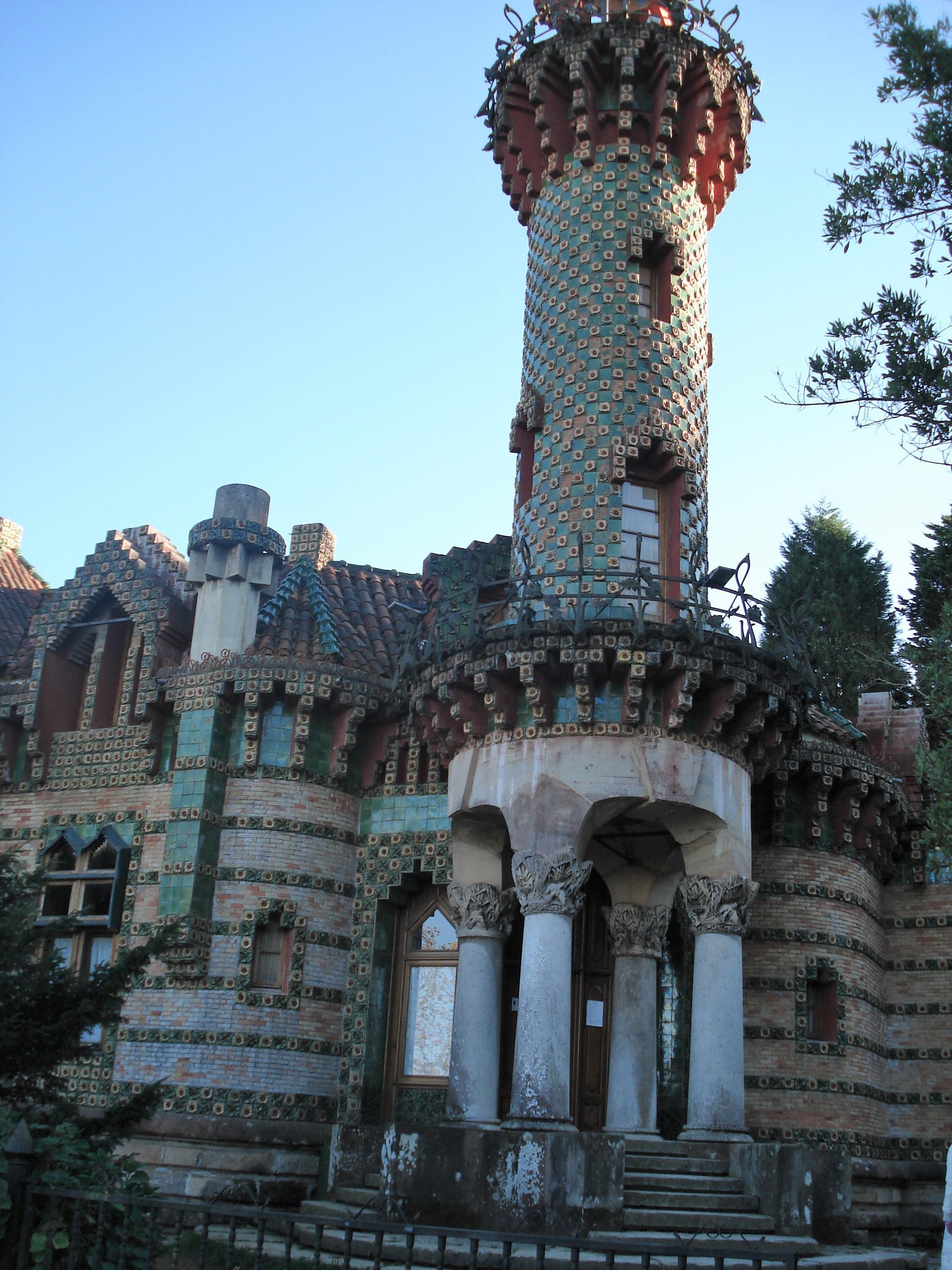 Gaudi villa